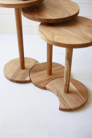 SET OF THREE ACACIA WOOD ROUND SIDE TABLES
