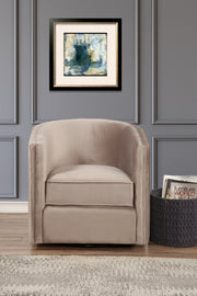 Maison Swivel Chair